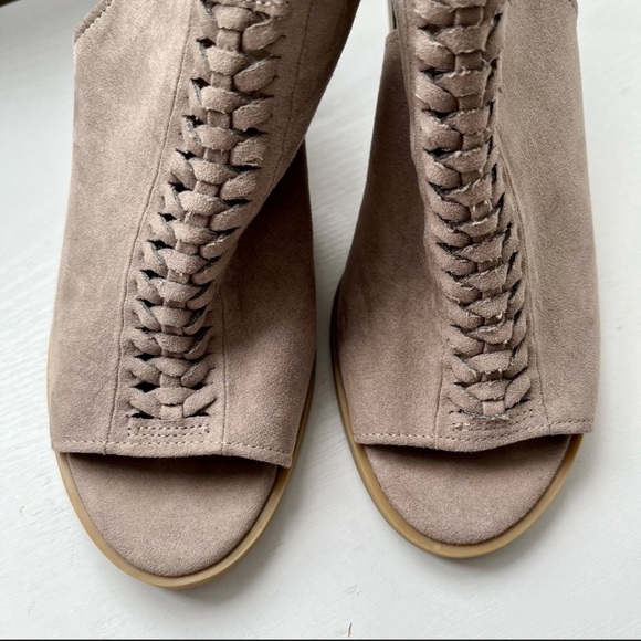 GAP Suede Slingback Peep Toe Mules - Picture 3 of 9